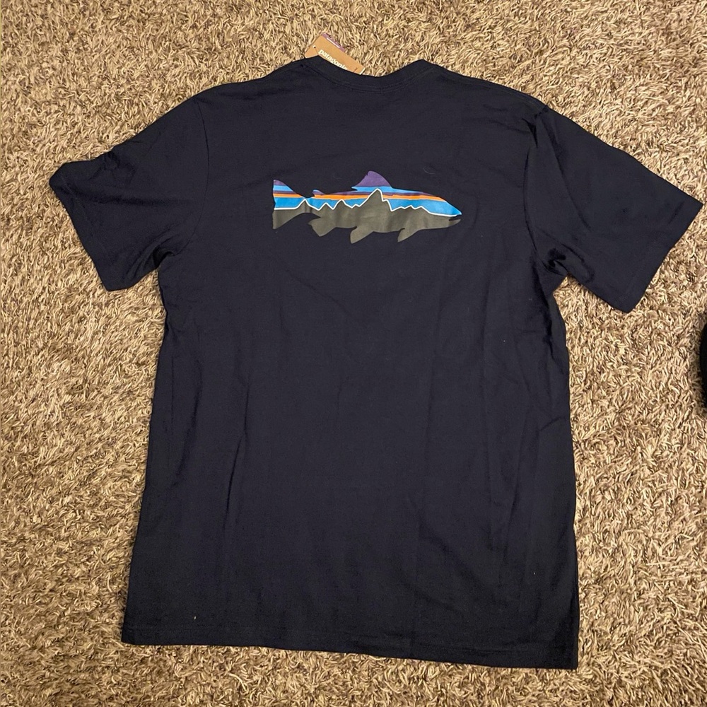 Patagonia Men's Dark Blue Short Sleeve Tee